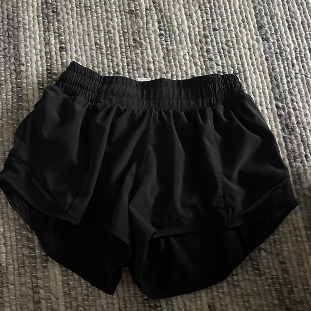 Hotty Hot Low-Rise Lined Short 2.5"